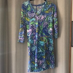 Quarter sleeve dress